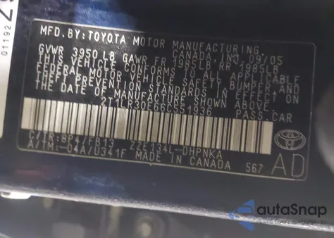 2006 Toyota Matrix Xr z USA, uszkodzony, nr VIN 2T1LR30E66C551936